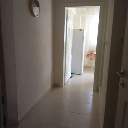 Apartment светлая с отдельной кухней и ванной 1+1